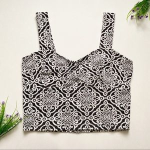 Black and White Ginger G Crop Top